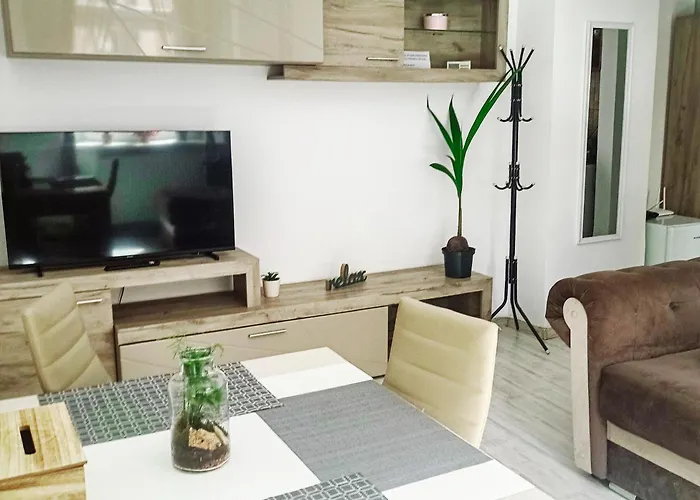 Friendly Little Studio